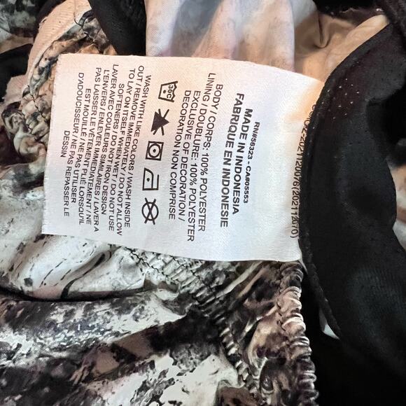 Women’s Nike Running Shorts | Size Medium - Picture 4 of 4